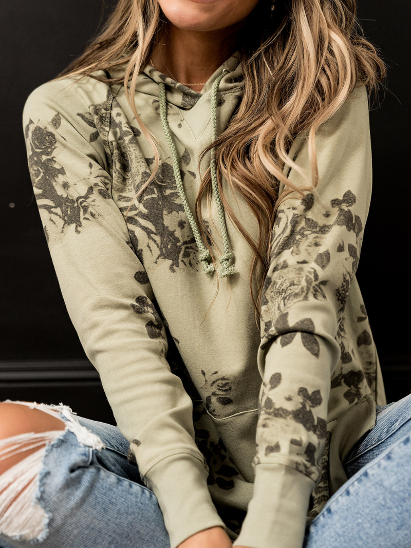 Ampersand camo discount hoodie