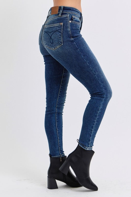 Judy Blue Mid-Rise Waist Skinny Jeans with Thermal Lining (Online Exclusive)