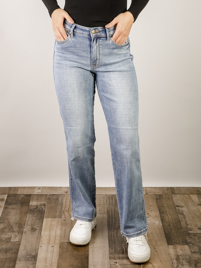 Judy Blue Mid-Rise Dad Jean