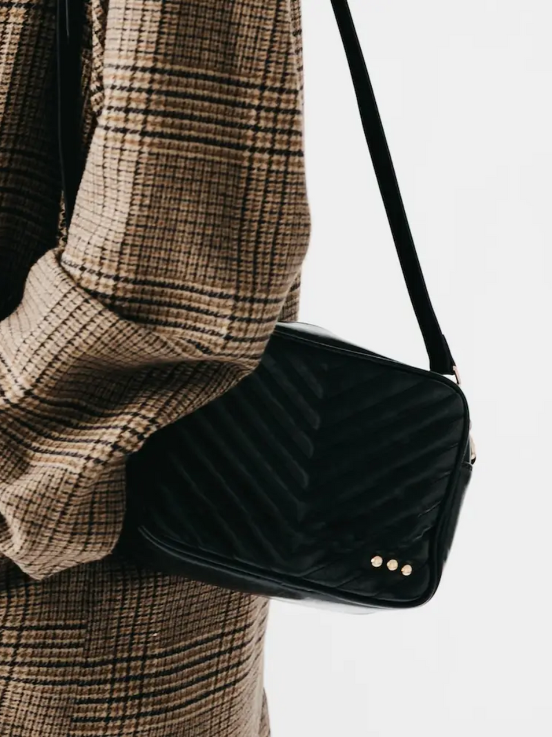 Quilted Crossbody Bag (Multiple Colors)