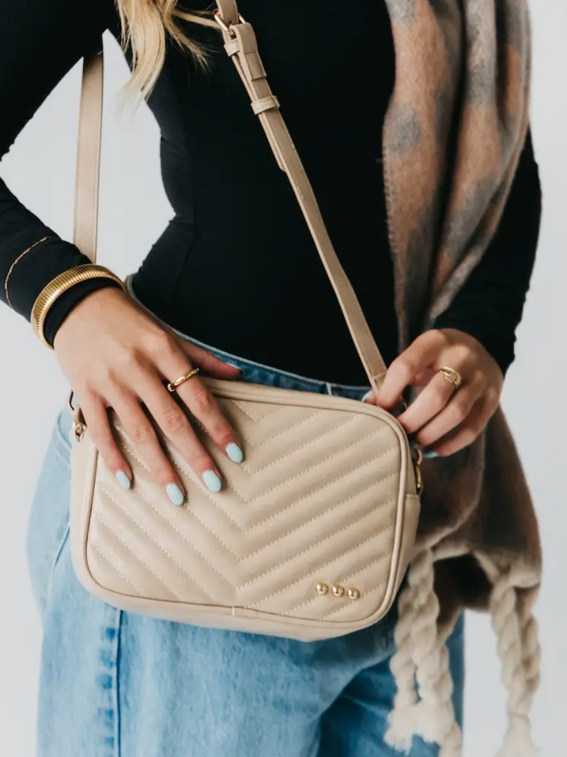 Quilted Crossbody Bag (Multiple Colors)