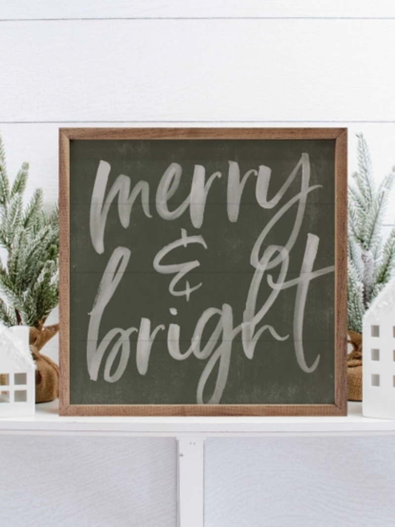 Merry and Bright Green Sign 8x8