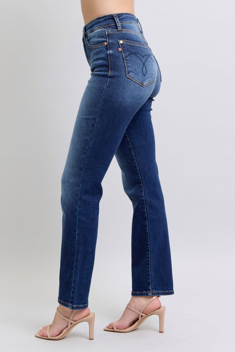 Judy Blue Full Size Washed Straight Leg Jeans with Pockets (Online Exclusive)