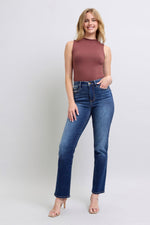 Judy Blue Full Size Washed Straight Leg Jeans with Pockets (Online Exclusive)