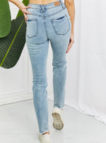 Judy Blue MR Relaxed Fit Jeans (Online Exclusive)