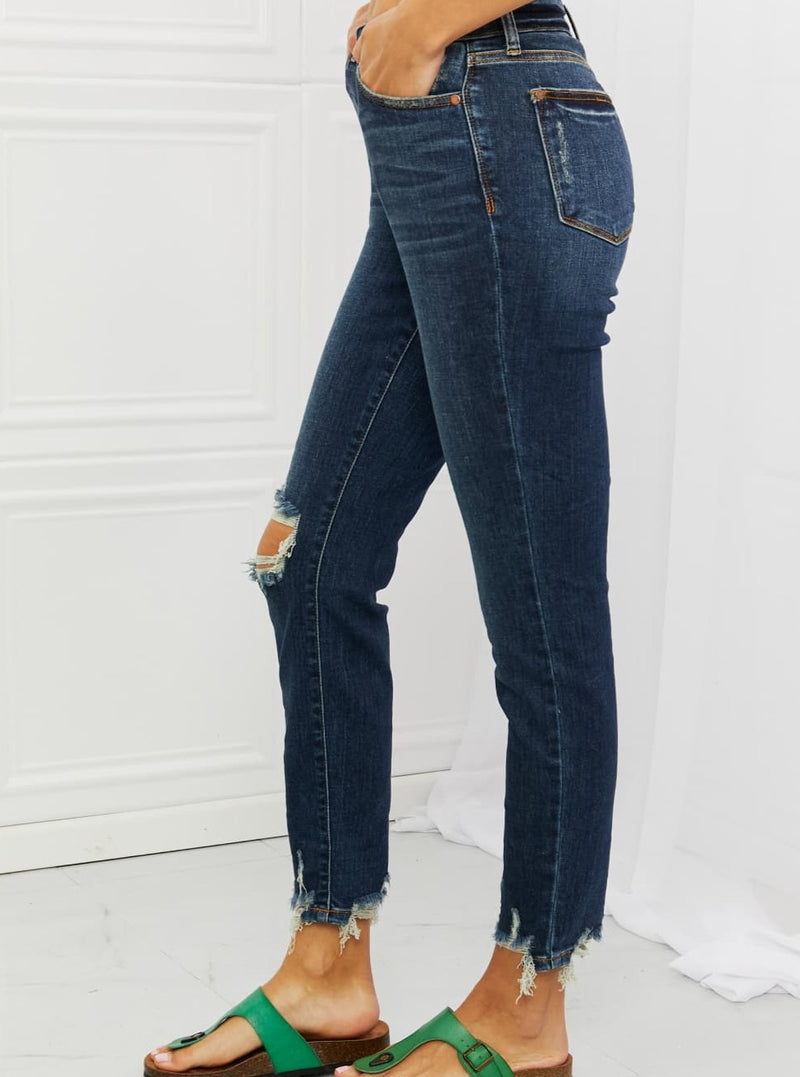Judy Blue Melaney MR Distressed Relaxed Fit Jeans (Online Exclusive)