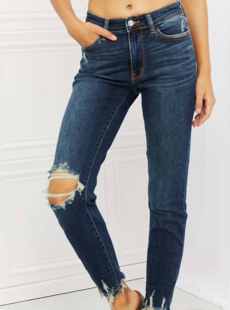 Judy Blue Melaney MR Distressed Relaxed Fit Jeans (Online Exclusive)